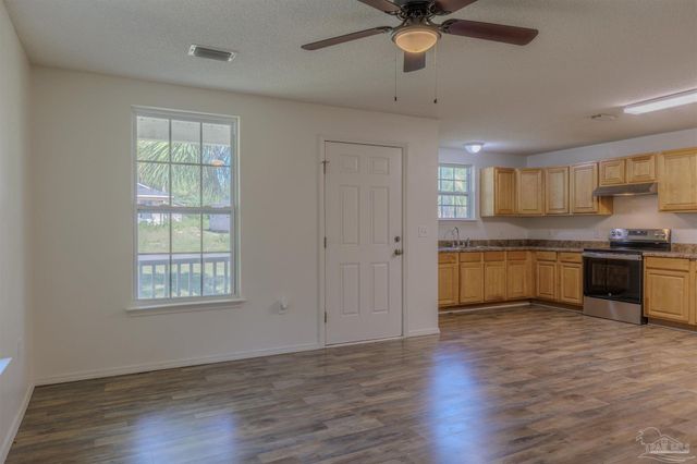 105 Citrus St, Pensacola, FL 32506