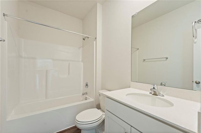 18626 Weaver Street, Spring Hill, KS 66083