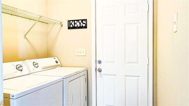 4445 Scotland Court, Snellville, GA 30039