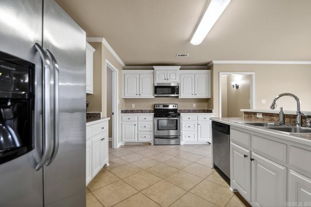 1406 Pleasant Poplar Dr., Benton, AR 72015