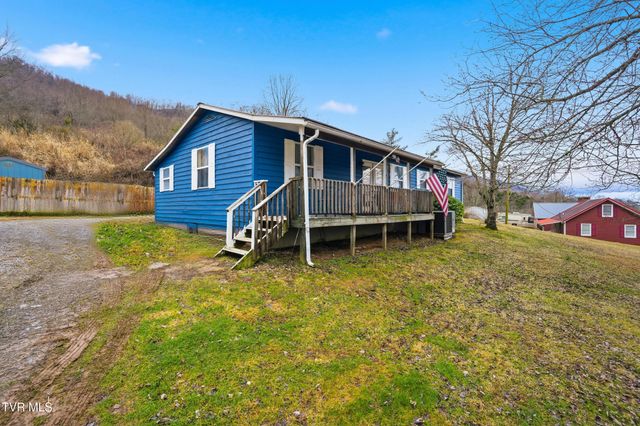 10955 Middle Wallens Creek Road, Jonesville, VA 24263