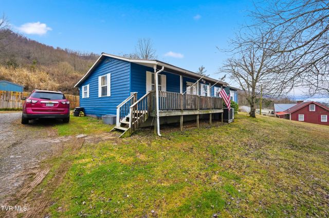 10955 Middle Wallens Creek Road, Jonesville, VA 24263
