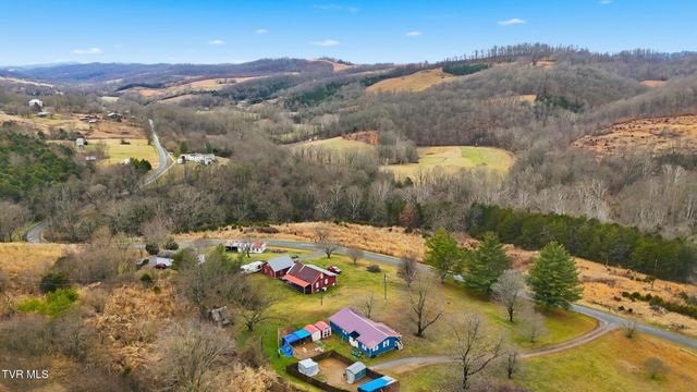 10955 Middle Wallens Creek Road, Jonesville, VA 24263