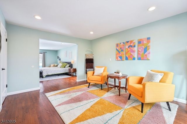 19 Skyline Dr, West Orange Twp., NJ 07052