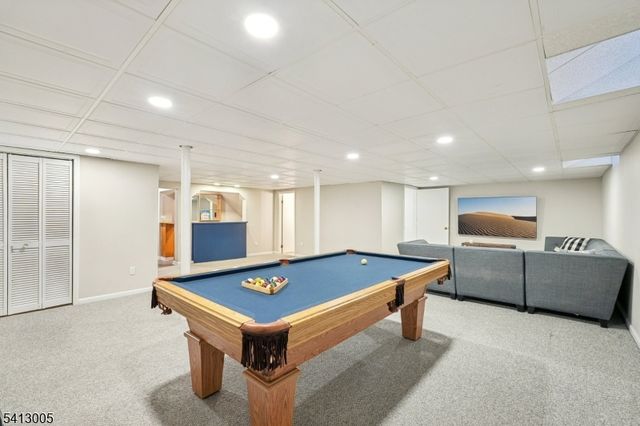 19 Skyline Dr, West Orange Twp., NJ 07052