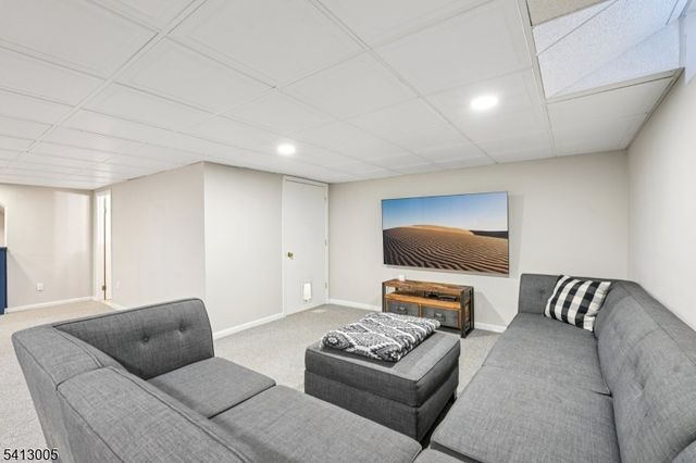 19 Skyline Dr, West Orange Twp., NJ 07052