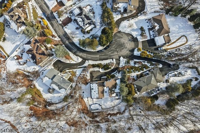 19 Skyline Dr, West Orange Twp., NJ 07052