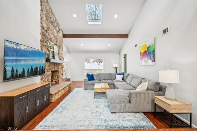 19 Skyline Dr, West Orange Twp., NJ 07052