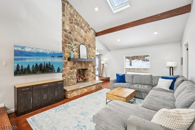 19 Skyline Dr, West Orange Twp., NJ 07052