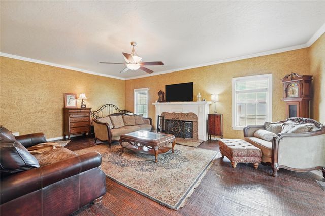 4324 Cummings Drive, North Richland Hills, TX 76180
