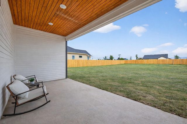 1129 Long Leaf Pine Street, Huffman, TX 77336