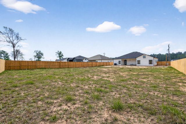 1129 Long Leaf Pine Street, Huffman, TX 77336