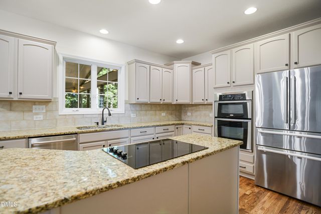 1414 Starmont Drive, Hillsborough, NC 27278