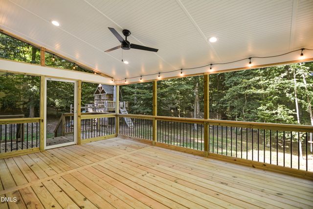 1414 Starmont Drive, Hillsborough, NC 27278