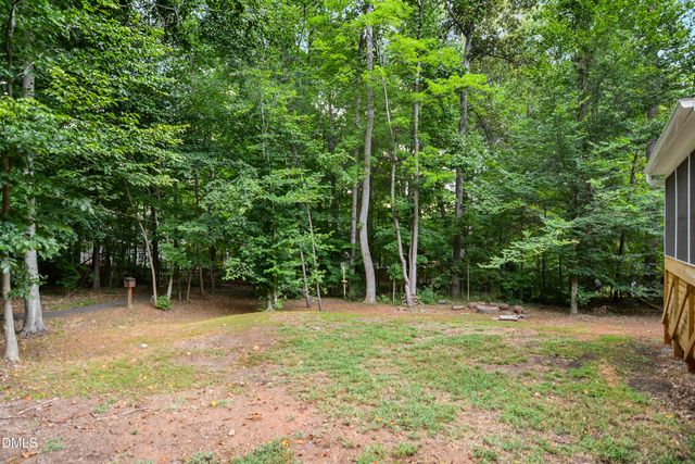 1414 Starmont Drive, Hillsborough, NC 27278