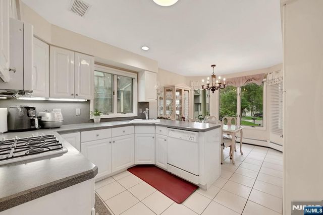 618 Fir Court 618, Norwood, NJ 07648