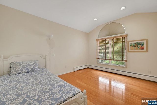 618 Fir Court 618, Norwood, NJ 07648