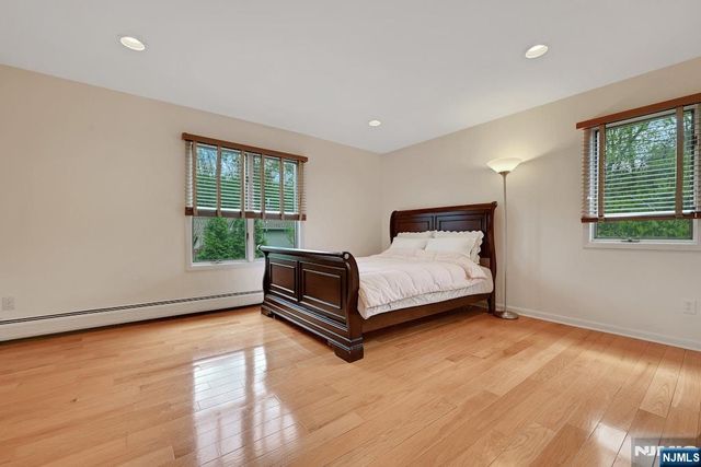 618 Fir Court 618, Norwood, NJ 07648