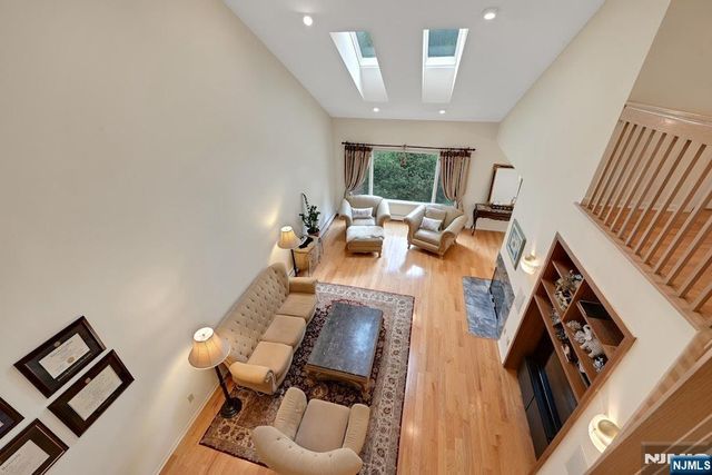 618 Fir Court 618, Norwood, NJ 07648