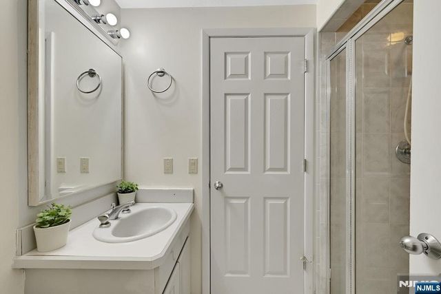 618 Fir Court 618, Norwood, NJ 07648