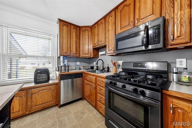 265 Monterey Drive, Florissant, MO 63031