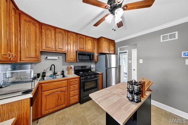 265 Monterey Drive, Florissant, MO 63031