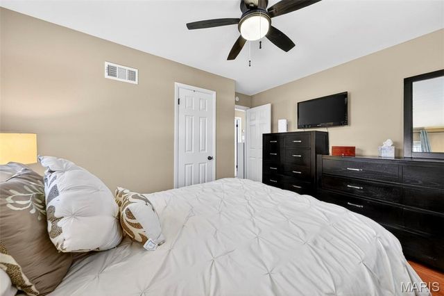 265 Monterey Drive, Florissant, MO 63031