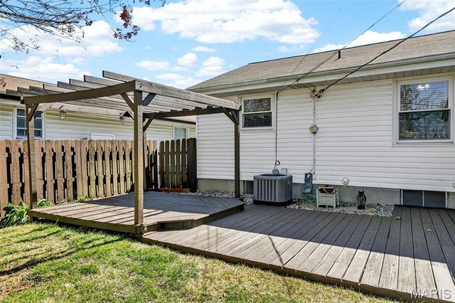 265 Monterey Drive, Florissant, MO 63031