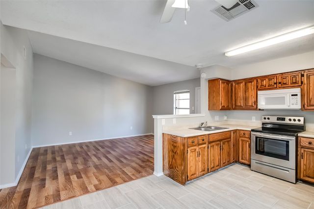 8419 Riverstone DR C, Austin, TX 78724