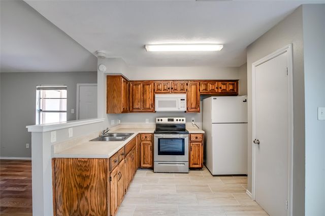 8419 Riverstone DR C, Austin, TX 78724