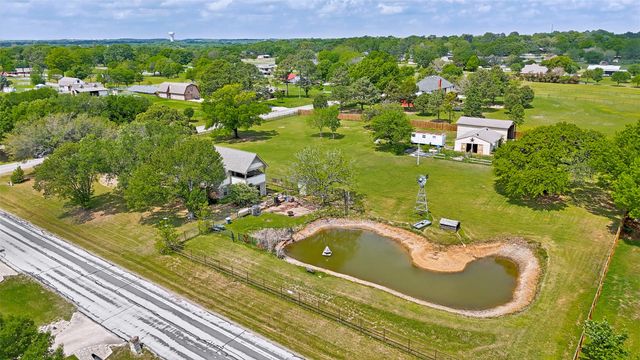 3400 Mesa Drive, Flower Mound, TX 75022