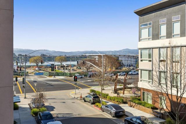 1028 Foster Square Lane 305, Foster City, CA 94404