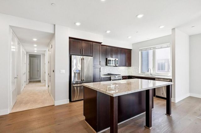 1028 Foster Square Lane 305, Foster City, CA 94404