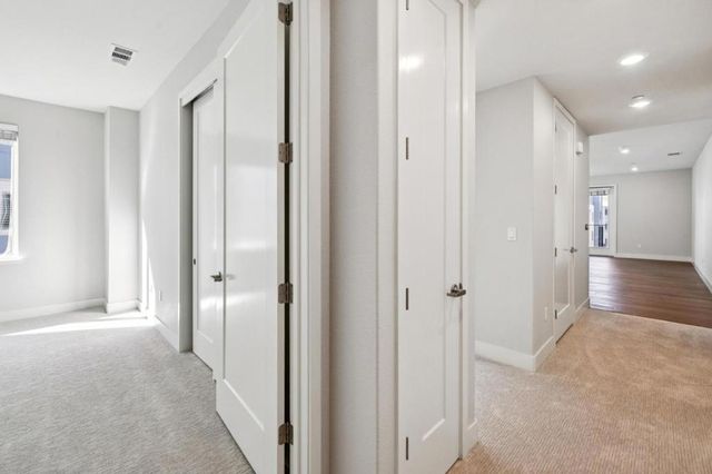 1028 Foster Square Lane 305, Foster City, CA 94404