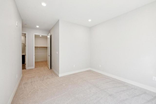 1028 Foster Square Lane 305, Foster City, CA 94404