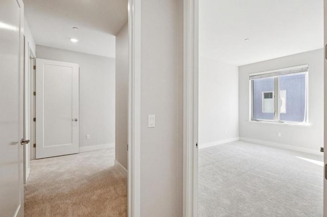 1028 Foster Square Lane 305, Foster City, CA 94404