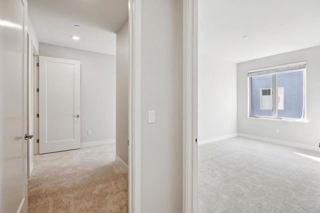 1028 Foster Square Lane 305, Foster City, CA 94404