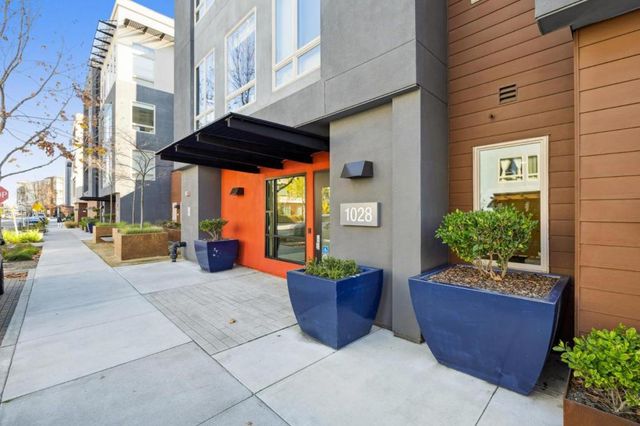 1028 Foster Square Lane 305, Foster City, CA 94404