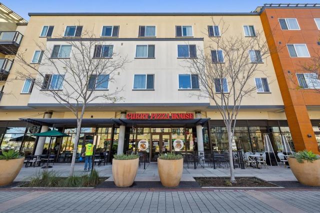 1028 Foster Square Lane 305, Foster City, CA 94404