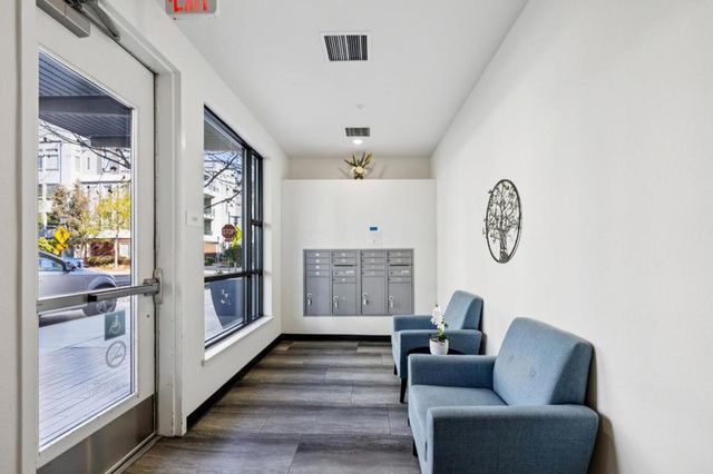 1028 Foster Square Lane 305, Foster City, CA 94404