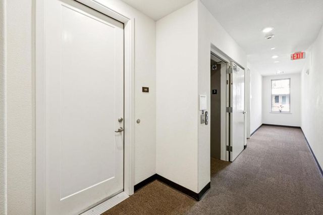 1028 Foster Square Lane 305, Foster City, CA 94404