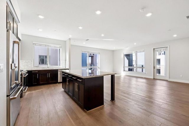 1028 Foster Square Lane 305, Foster City, CA 94404