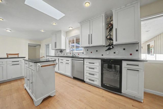 12511 Tabeaud Rd, Pine Grove, CA 95665