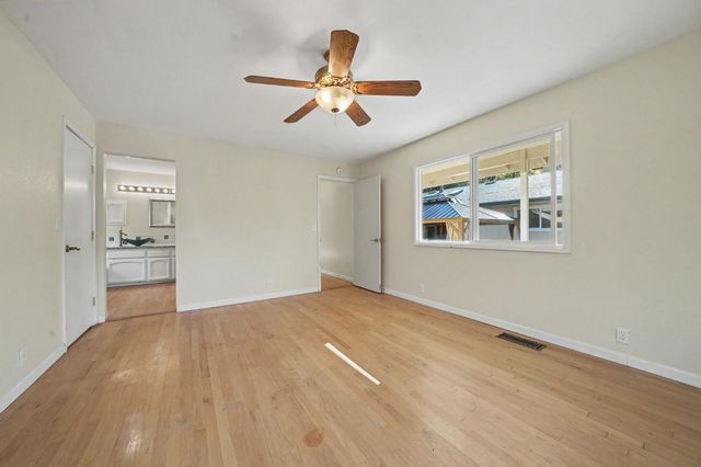 12511 Tabeaud Rd, Pine Grove, CA 95665
