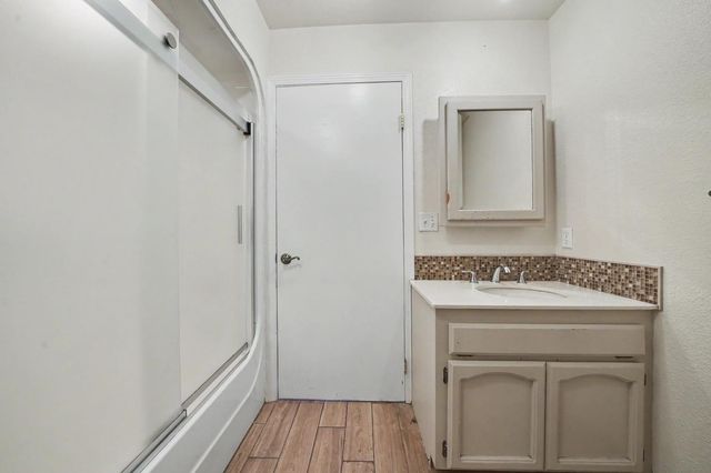 12511 Tabeaud Rd, Pine Grove, CA 95665