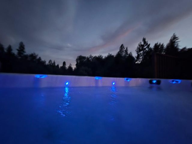 12511 Tabeaud Rd, Pine Grove, CA 95665