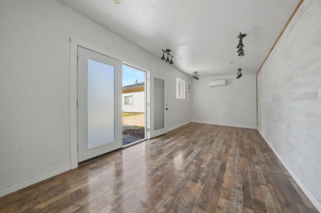 12511 Tabeaud Rd, Pine Grove, CA 95665