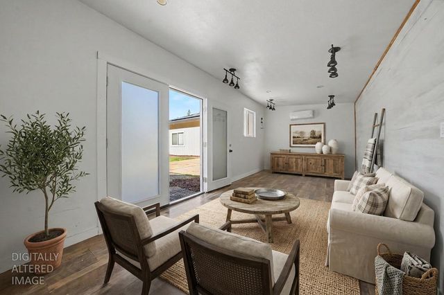 12511 Tabeaud Rd, Pine Grove, CA 95665