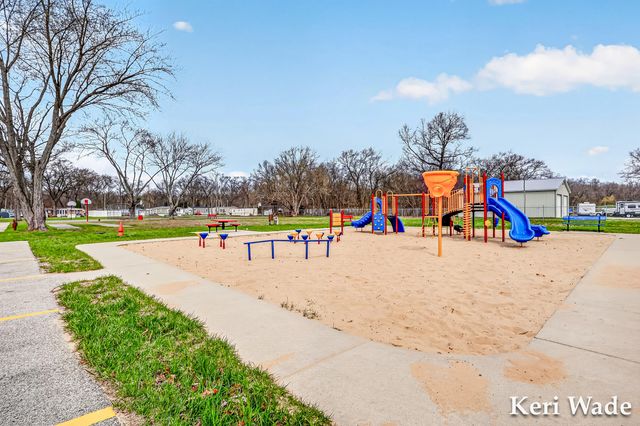 2340 Beech Street, Twin Lake, MI 49457