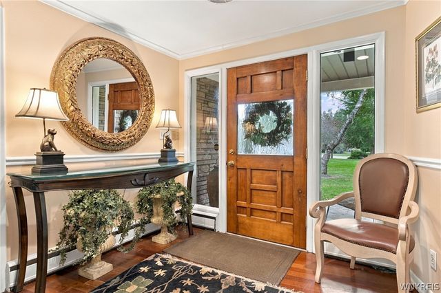 30 Brompton Circle, Amherst, NY 14221